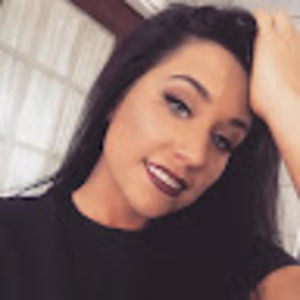 Meet your Posher, Melyssa